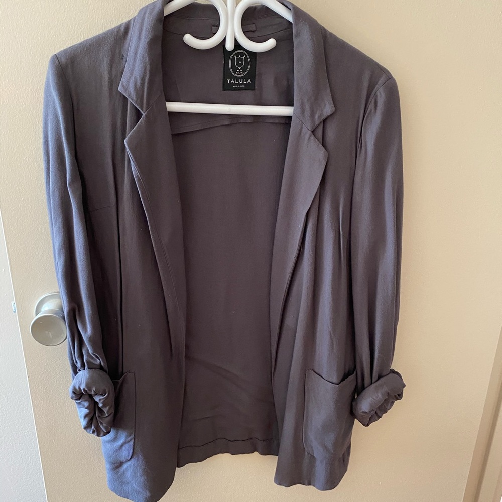 Aritzia Talula blazer size 6